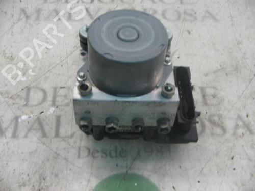 Used ABS pump ABS pump RENAULT CLIO II (BB_, CB_) 1.2 (BB0A, BB0F, BB10, BB1K, BB28, BB2D, BB2H, CB0A,... (58 hp) 3781281 3781281