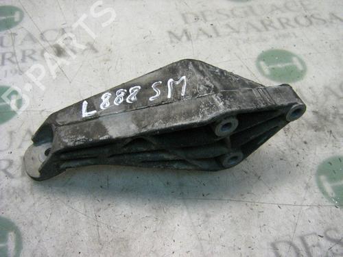 Used Engine mount Engine mount OPEL VECTRA B Hatchback (J96) 2.0 i 16V (F68) (136 hp) 9086064 9086064