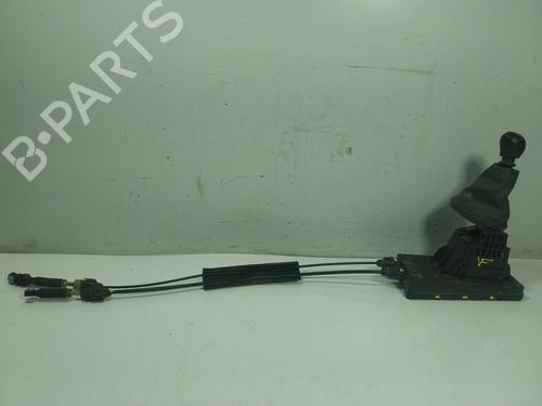 Used Gear lever Gear lever DACIA DUSTER (HS_) 1.5 dCi (HSAJ) (90 hp) 17608784 17608784