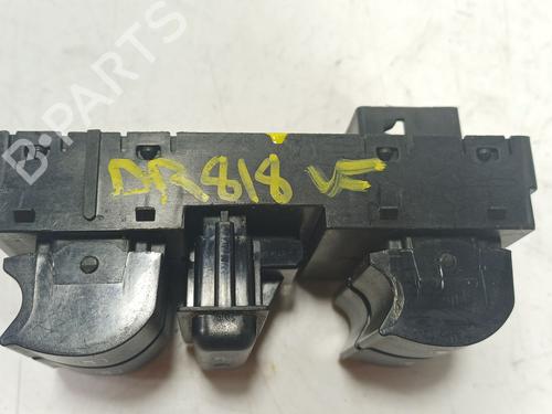 Left front window switch FIAT 500L (351_, 352_) 1.4 (199LYB1B) | BP36642771I27 - Image 4