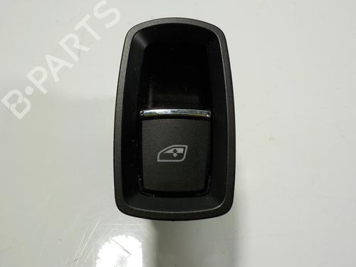 Used Right rear window switch PORSCHE MACAN (95B) 3.0 S (340 hp) 12137965