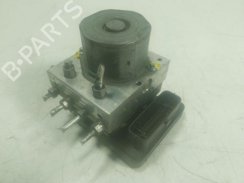 Used ABS pump SMART FORFOUR Hatchback (453) electric drive (453.091) (82 hp) 16825089