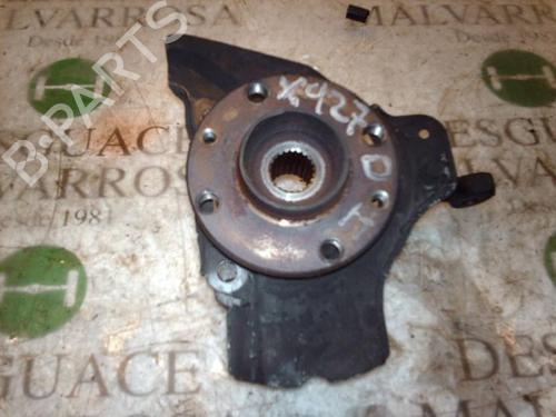 Used Left front steering knuckle Left front steering knuckle FIAT BRAVA (182_) 1.4 12 V (182.BA) (80 hp) 3793400 3793400