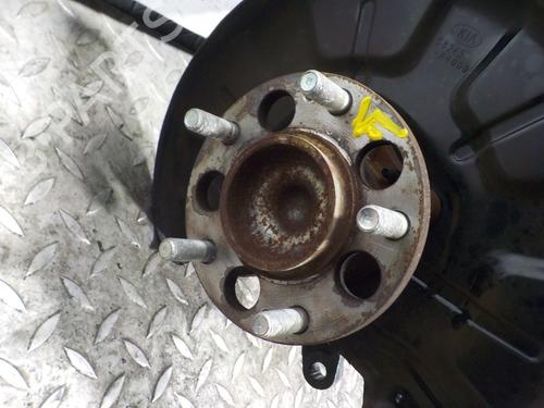 Rear axle KIA CARENS IV 1.7 CRDi | BP13883815M2