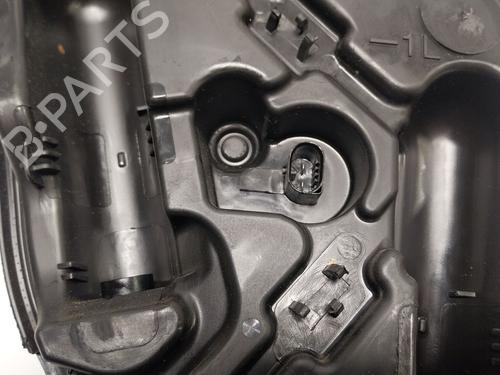 Sprinklertank BMW XM (G09) XM All-wheel Drive | BP33744902C113 - Image 4