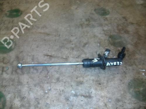 Used Clutch slave cylinder Clutch slave cylinder FIAT STILO (192_) 1.6 16V (192_XB1A) (103 hp) 14264557 14264557