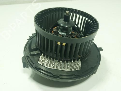 Used Heater blower motor Heater blower motor CUPRA FORMENTOR (KM7, KMP) 1.4 e-Hybrid (150 hp) 27497093 27497093