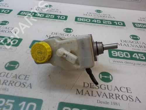 Used Brake master cylinder Brake master cylinder SEAT IBIZA IV (6J5, 6P1) 1.2 TSI (86 hp) 3867323 3867323