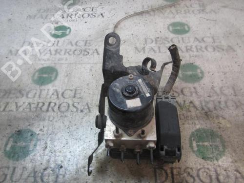 Used ABS pump FORD FIESTA V (JH_, JD_) 1.4 TDCi (68 hp) 3833359