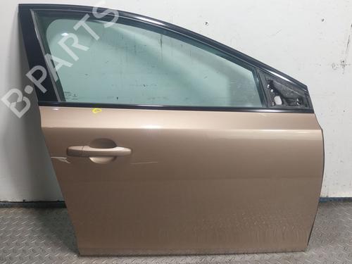 Used Right front door VOLVO V40 Hatchback (525) D2 (114 hp) 25156156