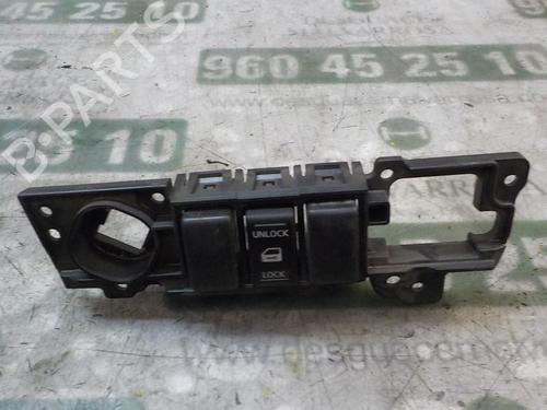 Used Electronic module Electronic module NISSAN NV200 / EVALIA Bus 1.5 dCi 85 (M20, M20M, M20K, M20KK) (86 hp) 3864314 3864314