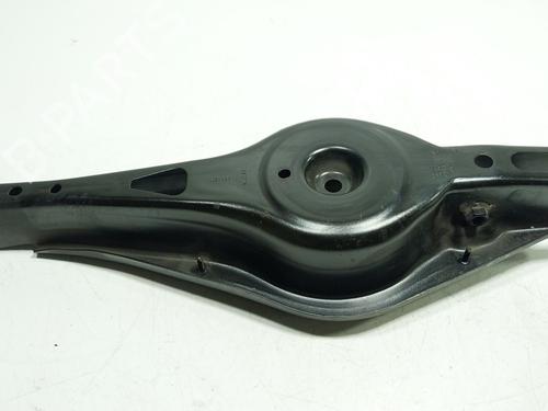 right-rear-suspension-arm-volvo-xc40-536-2017-36674829 main image