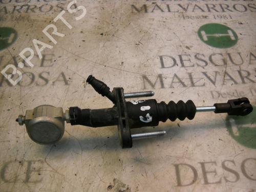 Used Clutch slave cylinder Clutch slave cylinder OPEL ASTRA H (A04) 1.9 CDTI (L48) (150 hp) 14266095 14266095