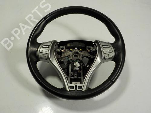 Volante Volante NISSAN X-TRAIL III (T32_, T32R, T32RR) 1.6 dCi (T32) (130 hp) 14848349 14848349