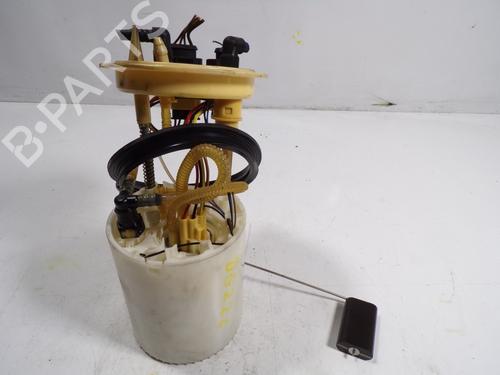 Used Fuel pump SKODA OCTAVIA III Combi (5E5, 5E6) 2.0 TDI (150 hp) 7285285