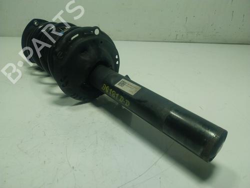 Used Right front shock absorber Right front shock absorber VW GOLF VII (5G1, BQ1, BE1, BE2) 1.6 TDI (115 hp) 18157305 18157305