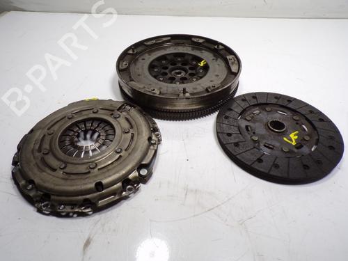 BP25802713O1 main image