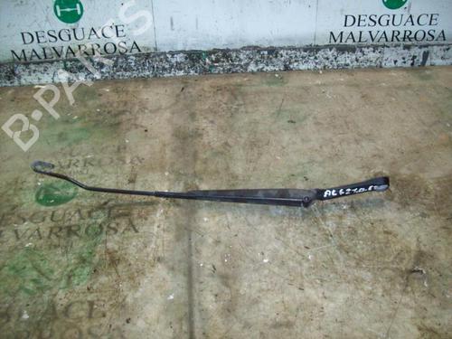 Used Front windshield wiper arm Front windshield wiper arm AUDI A3 (8L1) [1996-2006] 3795404 3795404