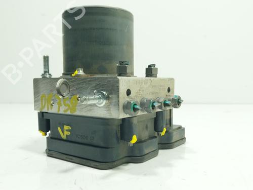 Used ABS pump ABS pump RENAULT ARKANA I (LCM_, LDN_) 1.3 TCe 140 (LDN0) (140 hp) 33057643 33057643