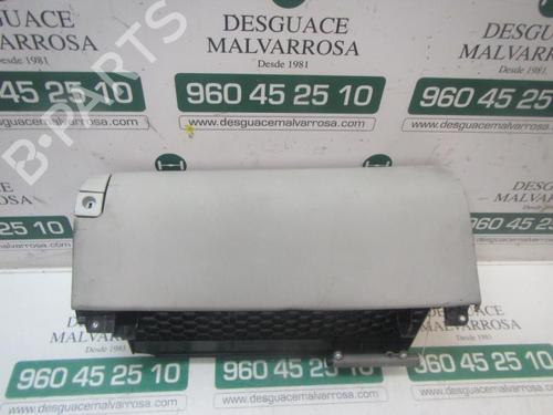 Used Glove box Glove box LEXUS IS II (_E2_) 220d (ALE20) (177 hp) 3880298 3880298