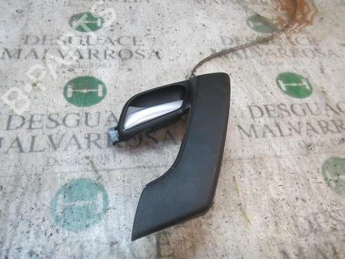 Used Rear left interior door handle Rear left interior door handle VW POLO V (6R1, 6C1) 1.4 TDI (90 hp) 3845102 3845102