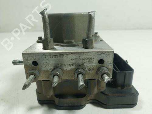 Used ABS pump ABS pump RENAULT ZOE (BFM_) ZOE (92 hp) 17979132 17979132