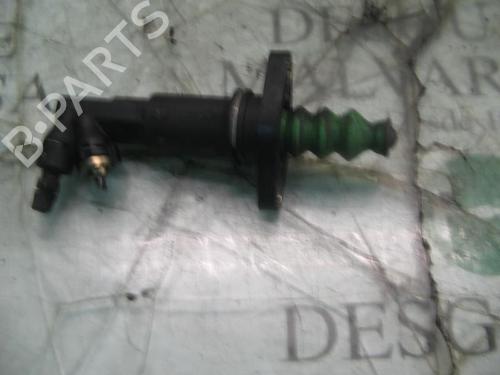 Used Clutch slave cylinder VW BORA I (1J2) 1.9 TDI (90 hp) 14290879