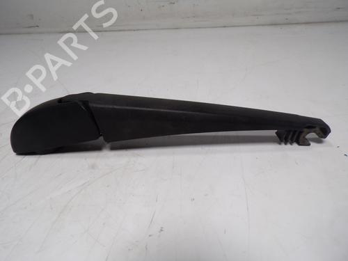 Bagrudeviskerarm TOYOTA AURIS Estate (_E18_) 1.8 Hybrid (ZWE186_, ZWE186R, ZWE186H) (136 hp) 12227351