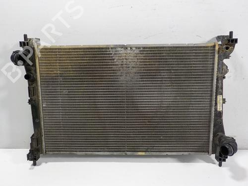 Used Water radiator Water radiator OPEL COMBO Tour (X12) [2012-2026] 13095253 13095253