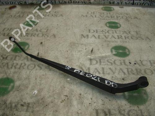 Used Front windshield wiper arm Front windshield wiper arm TOYOTA COROLLA (_E11_) 1.4 16V (ZZE111_, ZZE111R) (97 hp) 3741909 3741909