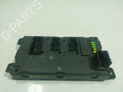 Used Fuse box Fuse box BMW 3 (F30, F80) 320 d (184 hp) 18914778 18914778