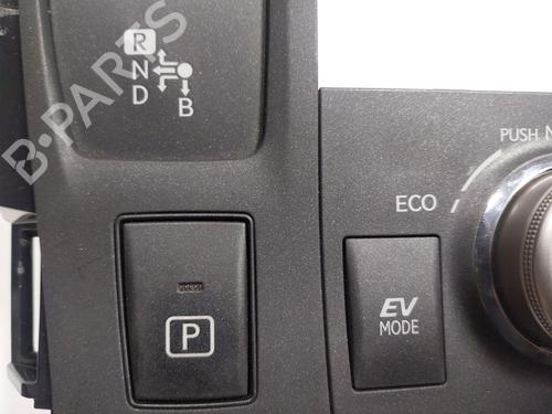 Switch LEXUS CT (ZWA10_)  | BP17895634I30 