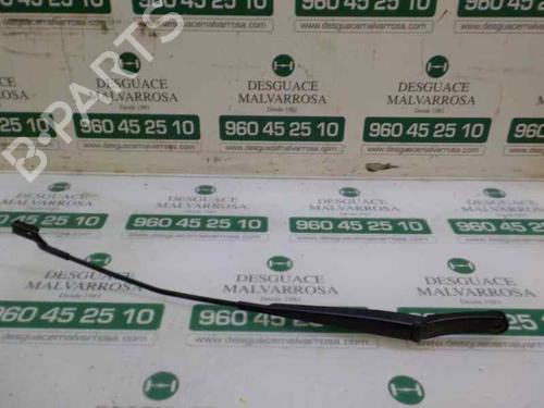 Used Front windshield wiper arm Front windshield wiper arm VW GOLF VII (5G1, BQ1, BE1, BE2) [2012-2021] 6301587 6301587