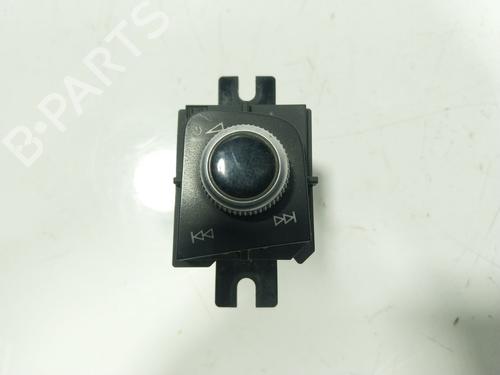 electronic-module-audi-a4-b9-avant-8w5-8wd-2015-32132774 main image