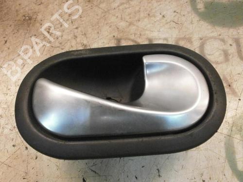 Used Front right interior door handle Front right interior door handle RENAULT MEGANE II (BM0/1_, CM0/1_) 1.9 dCi (BM0G, CM0G) (120 hp) 3776908 3776908