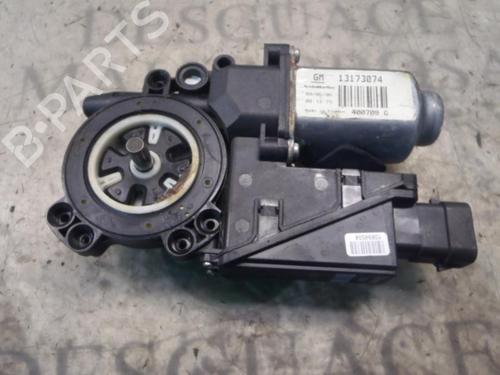 Used Right front window motor OPEL CORSA C (X01) 1.2 Twinport (F08, F68) (80 hp) 3797140