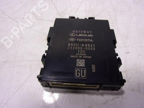 Used Electronic module Electronic module TOYOTA YARIS (_P21_, _PA1_, _PH1_) 1.5 Hybrid (MXPH11) (92 hp) 16755574 16755574