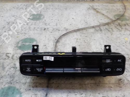 Used Climate control Climate control TOYOTA AURIS (_E18_) 1.8 Hybrid (ZWE186_, ZWE186R) (136 hp) 3852567 3852567