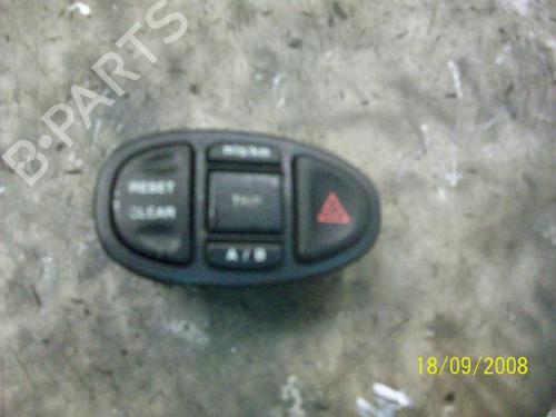 Used Warning switch Warning switch JAGUAR S-TYPE II (X200) 3.0 V6 (238 hp) 3774836 3774836