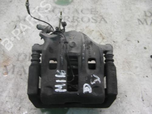 Used Right front brake caliper Right front brake caliper PEUGEOT 406 (8B) 1.9 TD (94 hp) 11556120 11556120