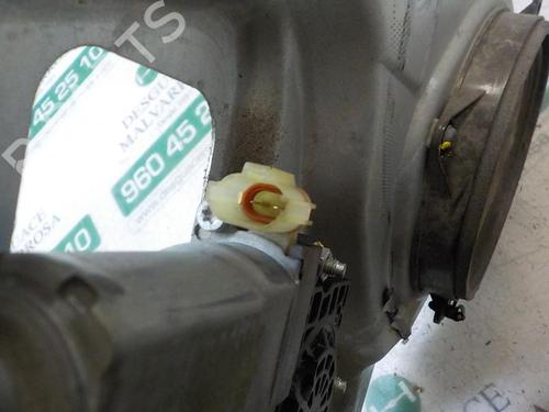 Front left window mechanism KIA SPORTAGE II (JE_, KM_) 2.0 CRDi | BP3870802C22 
