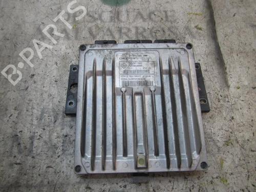 Used Engine control unit (ECU) Engine control unit (ECU) RENAULT CLIO III (BR0/1, CR0/1) [2005-2014] 3841252 3841252