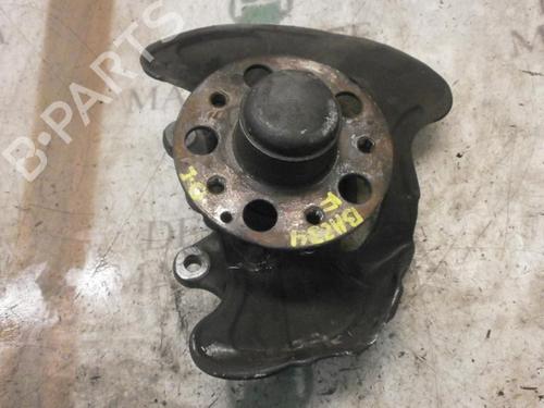 Used Left front steering knuckle Left front steering knuckle MERCEDES-BENZ C-CLASS (W203) C 200 CDI (203.004) (116 hp) 3786457 3786457