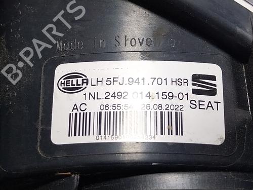 Left front fog light SEAT LEON Sportstourer (KL8, KLD) | BP26444975C30 - Image 3