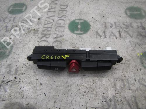 Used Warning switch Warning switch KIA CEE'D Hatchback (ED) 1.6 (126 hp) 3825106 3825106