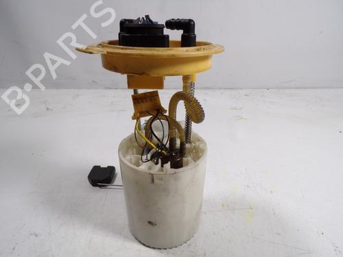 Fuel pump VW PASSAT B7 (362) 1.6 TDI (105 hp) 7841230