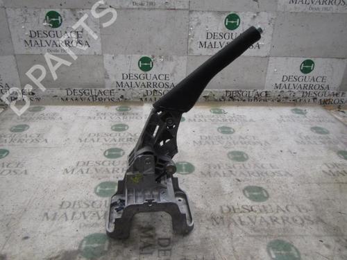 hand-brake-vw-touran-1t3-2010-2011-2012-2013-2014-2015-8770661 main image