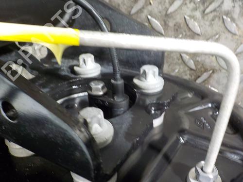 Rear axle RENAULT CLIO V (B7_)  | BP15064752M2