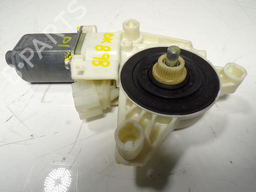 Used Left front window motor Left front window motor MERCEDES-BENZ VITO Van (W447) 114 CDI (447.601, 447.603, 447.605) (136 hp) 12431795 12431795