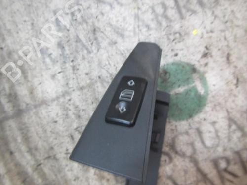 Used Right rear window switch Right rear window switch MERCEDES-BENZ S-CLASS (W220, V220) [1998-2005] 3834253 3834253